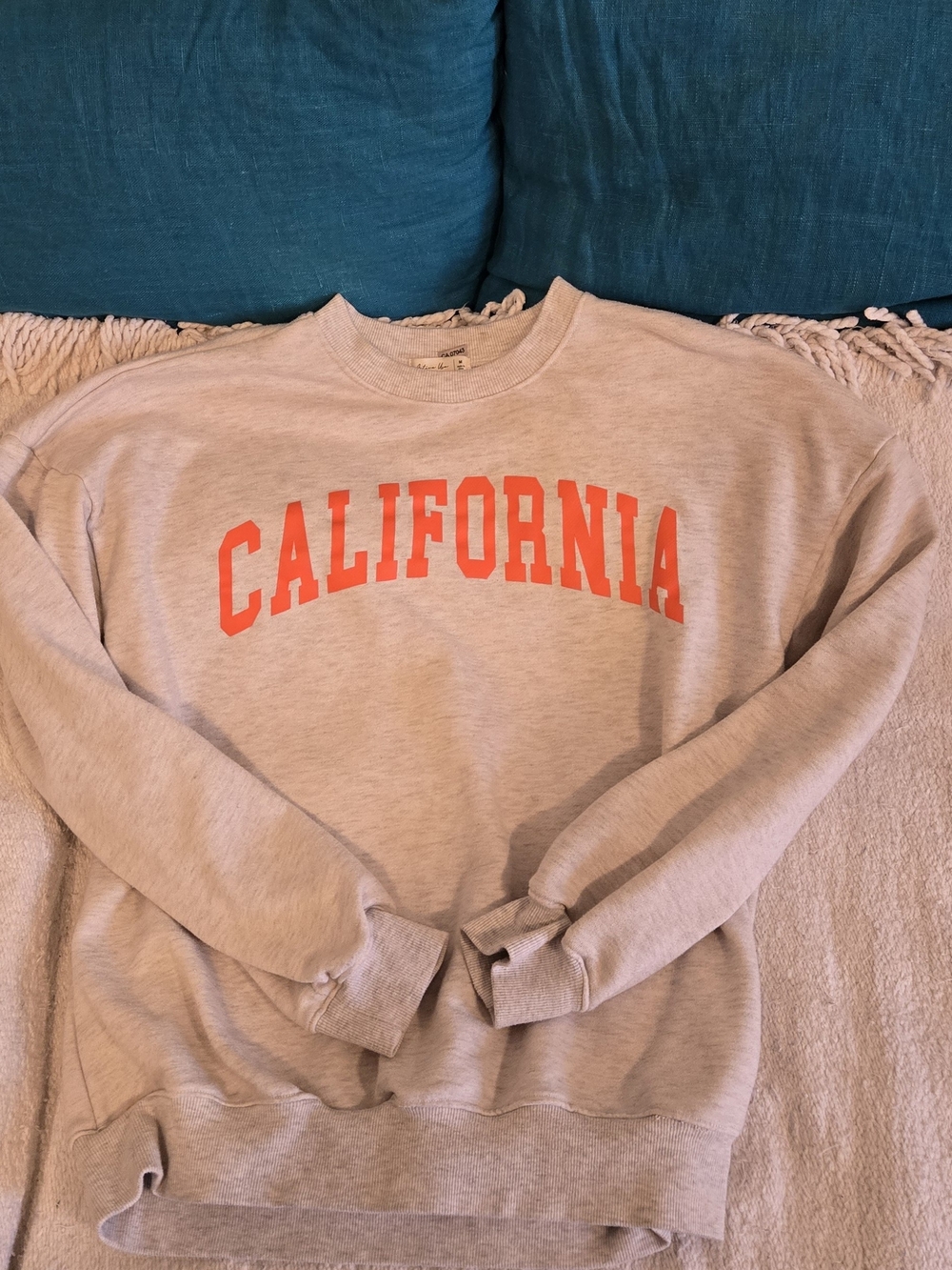 Active USA California Grey Crewneck Sweatshirt Size M